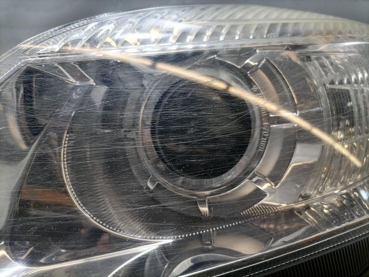 Skoda Fabia 2 5J original Scheinwerfer vorn links Halogen Linse H7 Bj.2009